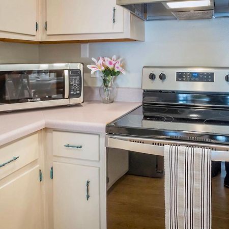 Life'S A Breeze! Updated 3B Home 10 Min To Beach! Gulf Breeze Extérieur photo