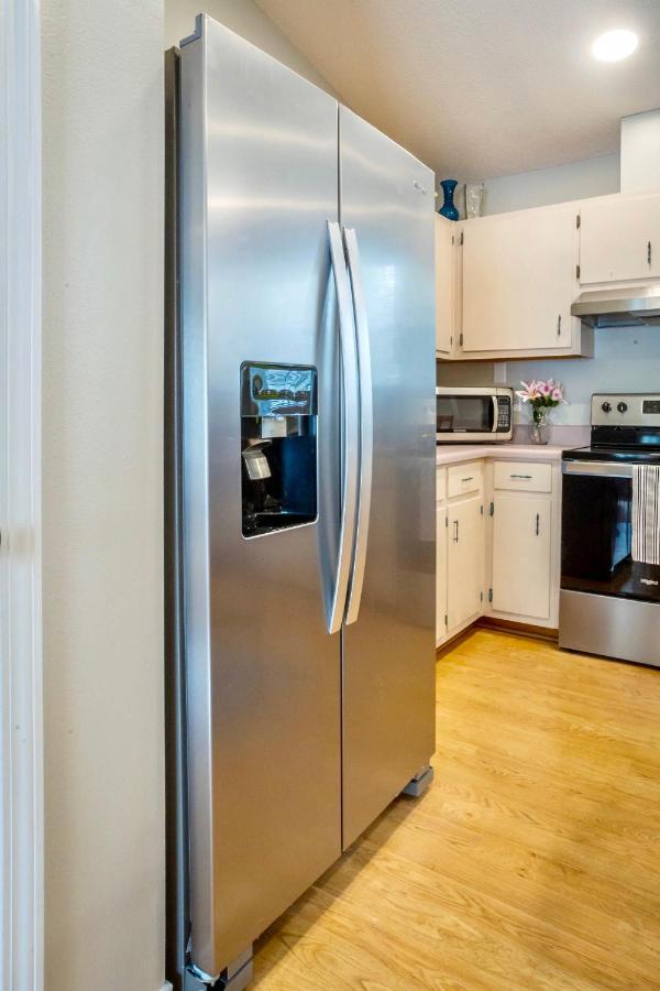 Life'S A Breeze! Updated 3B Home 10 Min To Beach! Gulf Breeze Extérieur photo