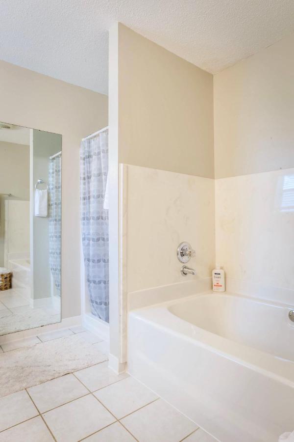 Life'S A Breeze! Updated 3B Home 10 Min To Beach! Gulf Breeze Extérieur photo